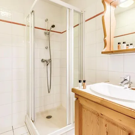 Apartment Les Alpages - 3 Pieces Pour 6 Personnes Mae-4703